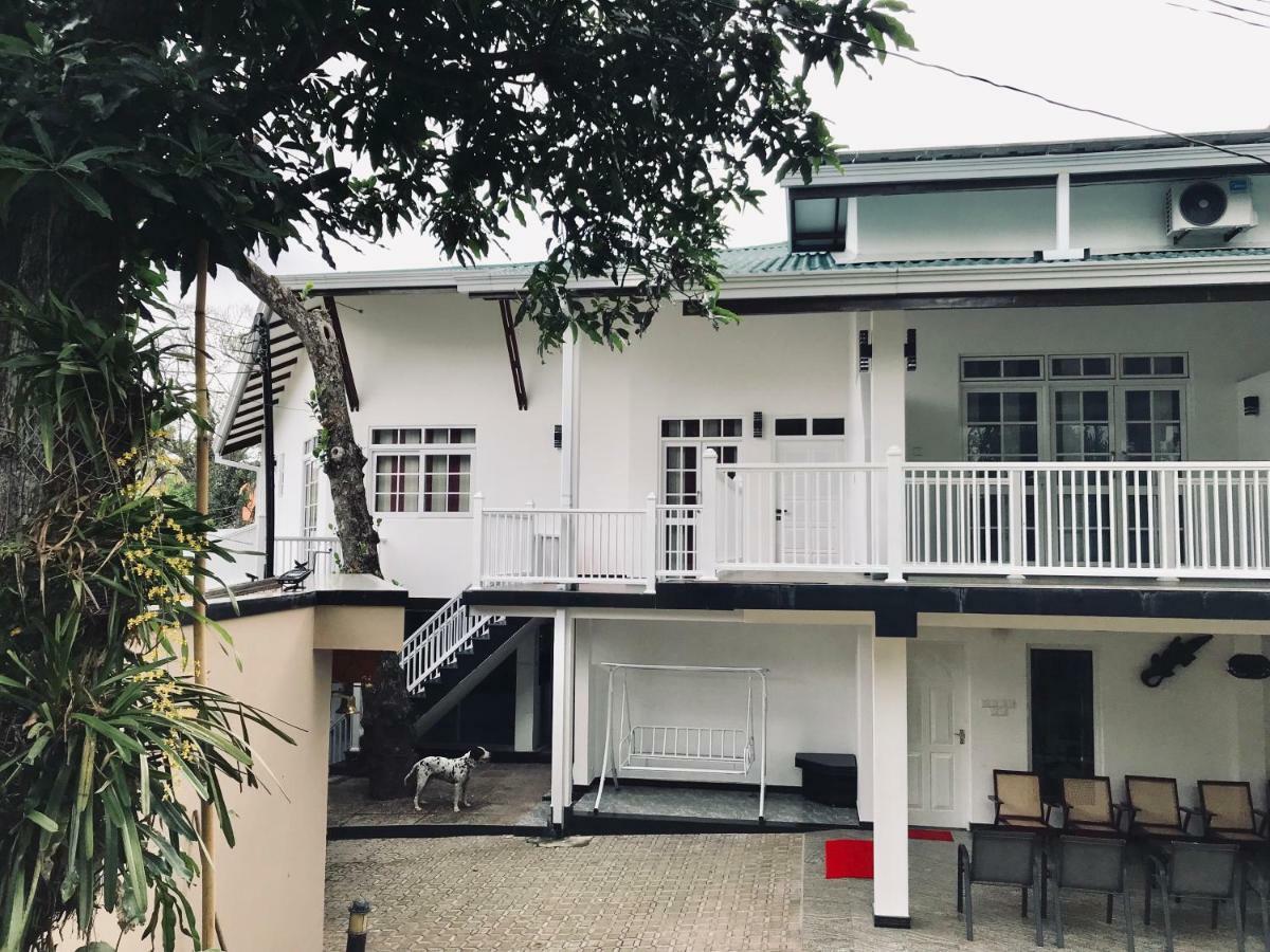 Duvi'S Shelter Bungalow Colombo Luaran gambar