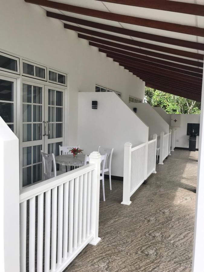 Duvi'S Shelter Bungalow Colombo Luaran gambar