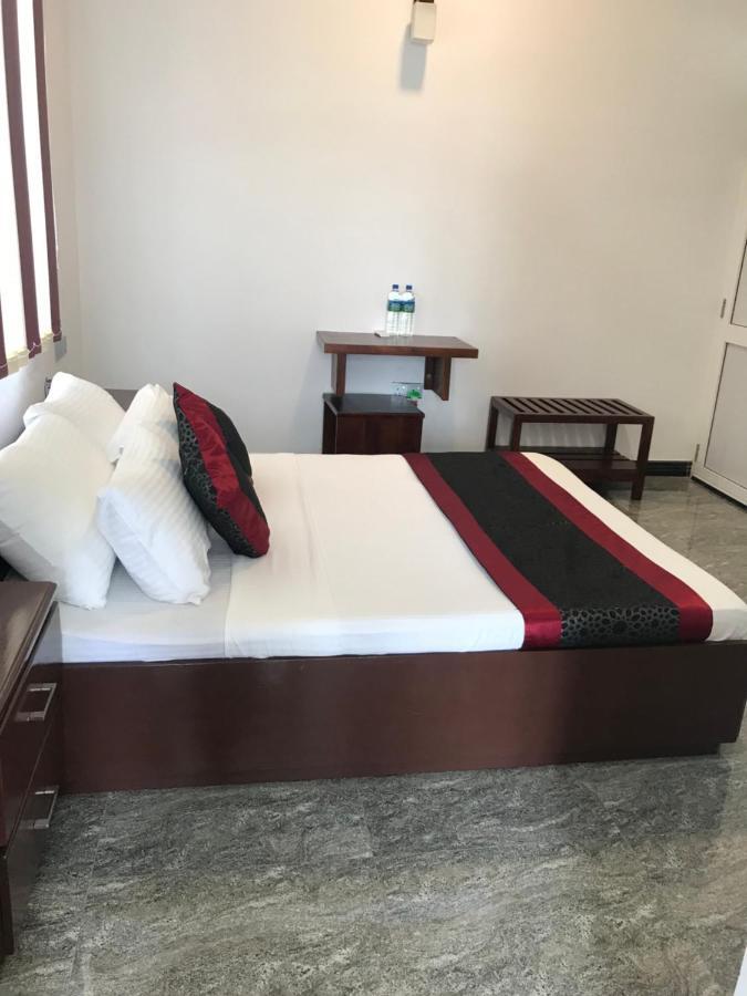 Duvi'S Shelter Bungalow Colombo Luaran gambar